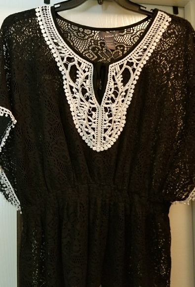 Lace blouse - Picture 1 of 1